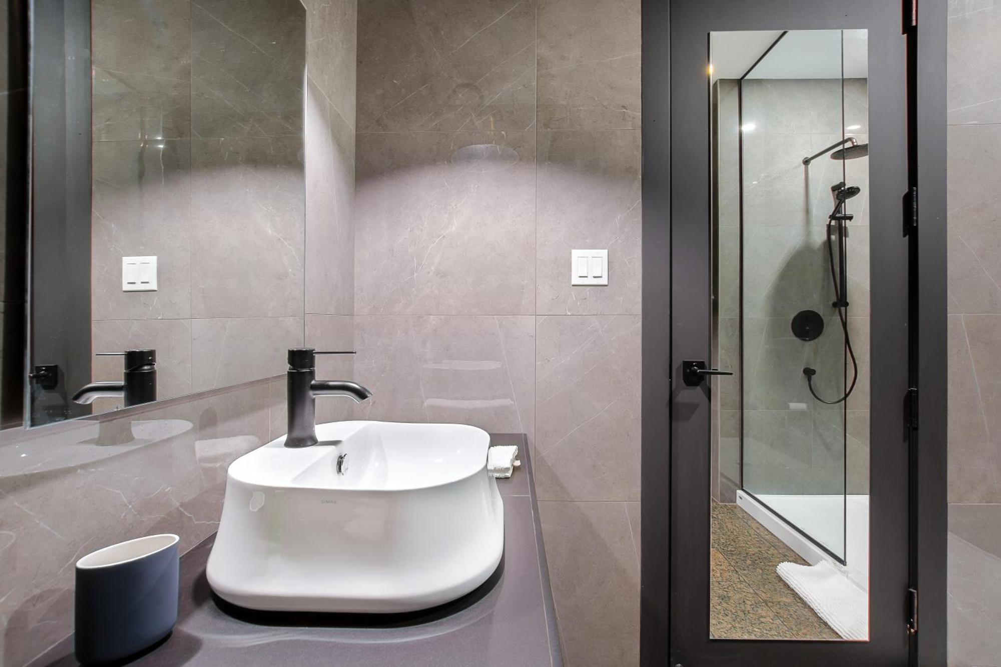 Les Lofts De La Gare - Par Les Lofts Vieux-Quebec Apartment ภายนอก รูปภาพ